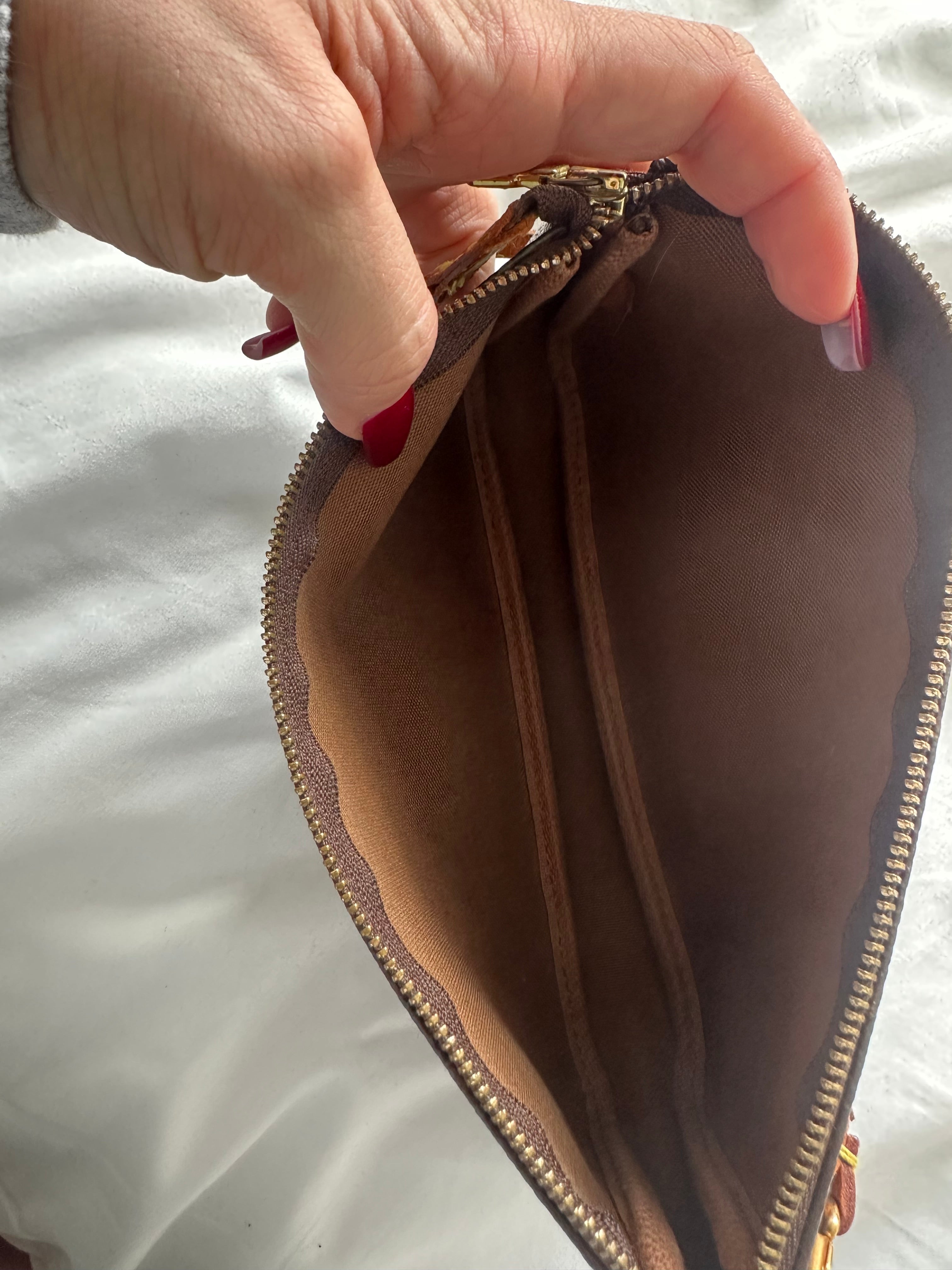 Louis Vuitton Pochette