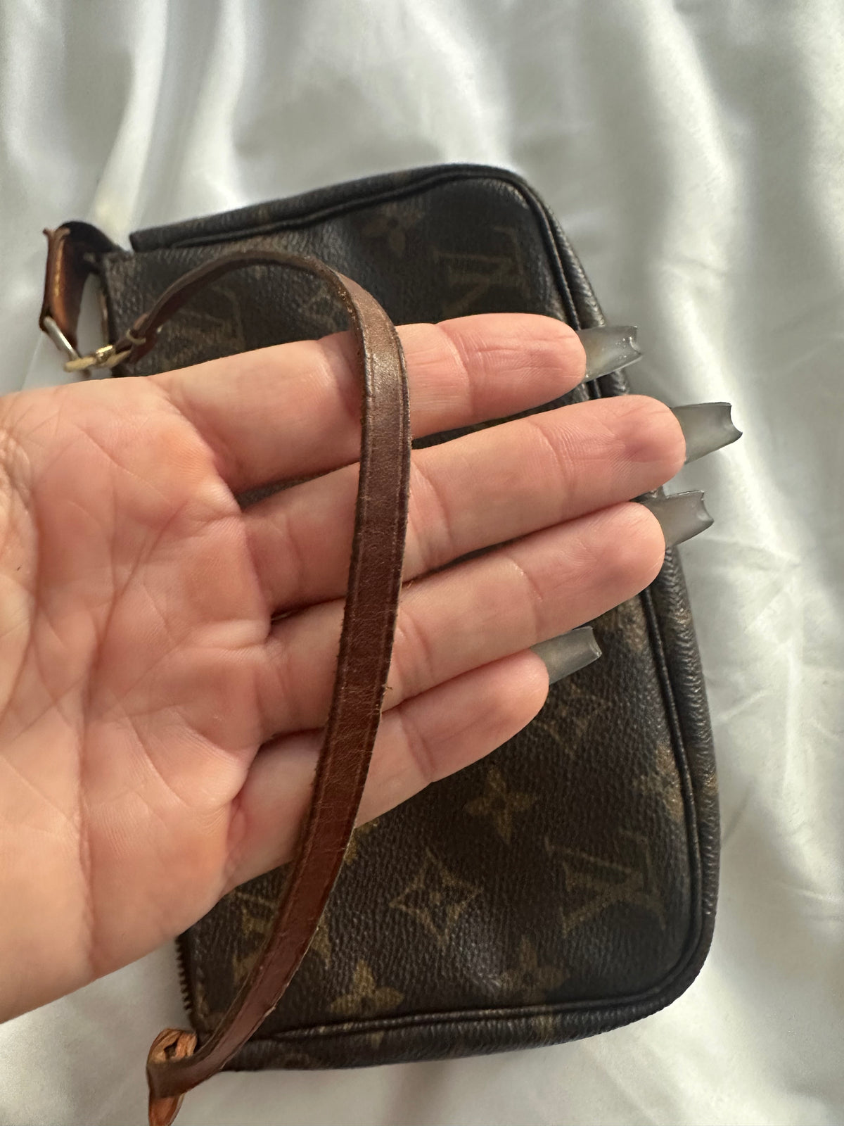 Louis Vuitton Pochette