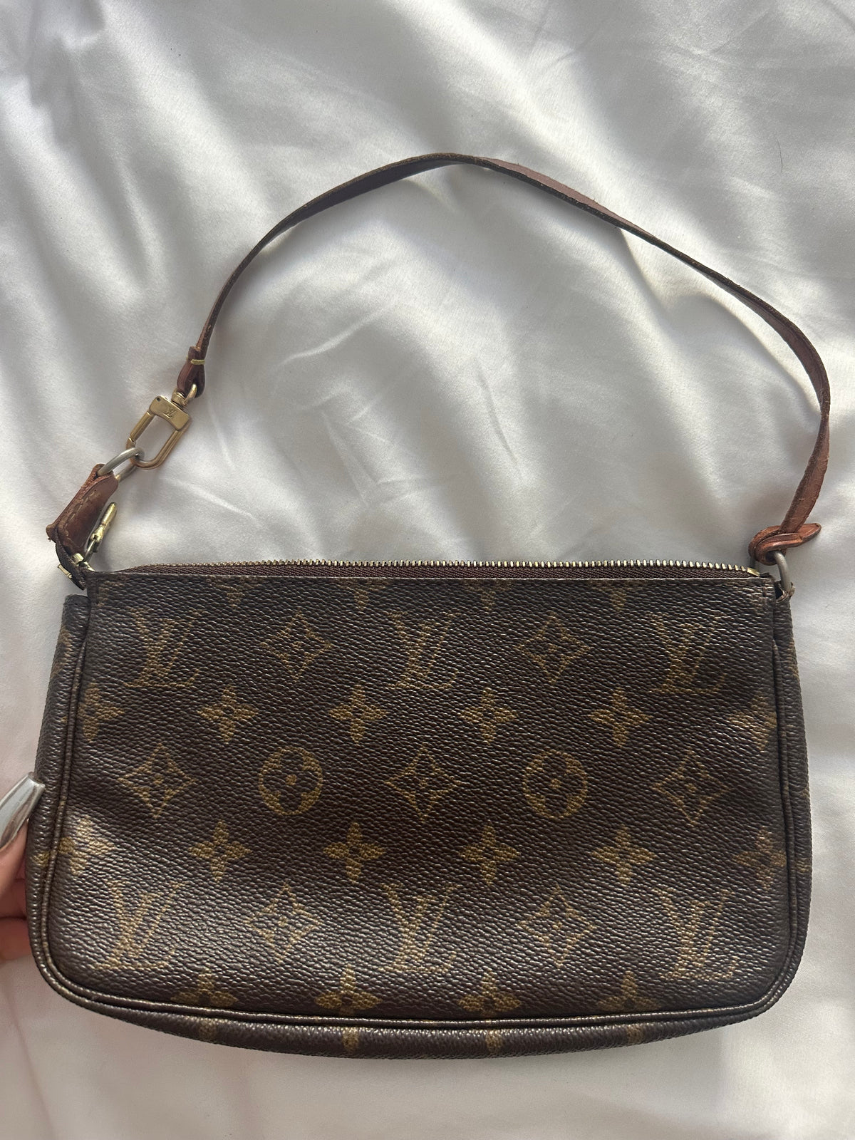 Louis Vuitton Pochette