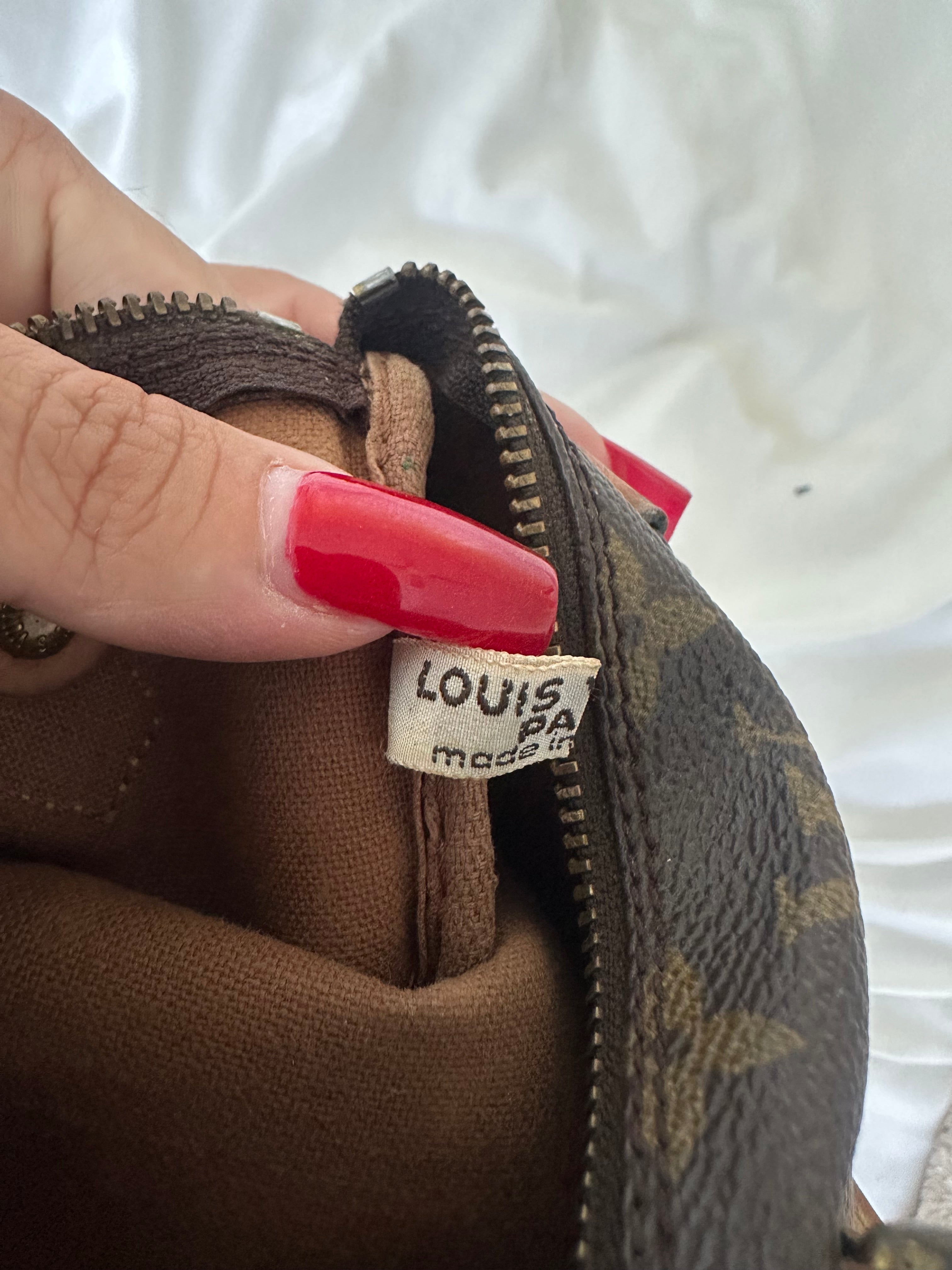 Louis Vuitton nano speedy