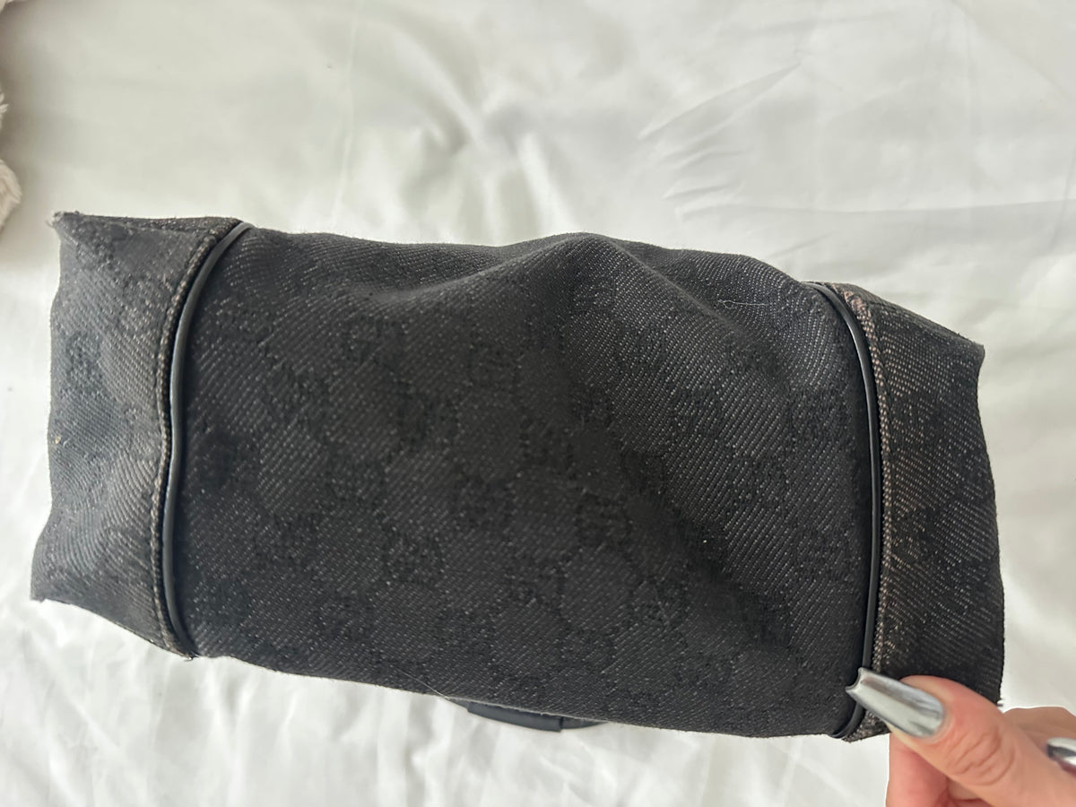 Gucci shoulder bag