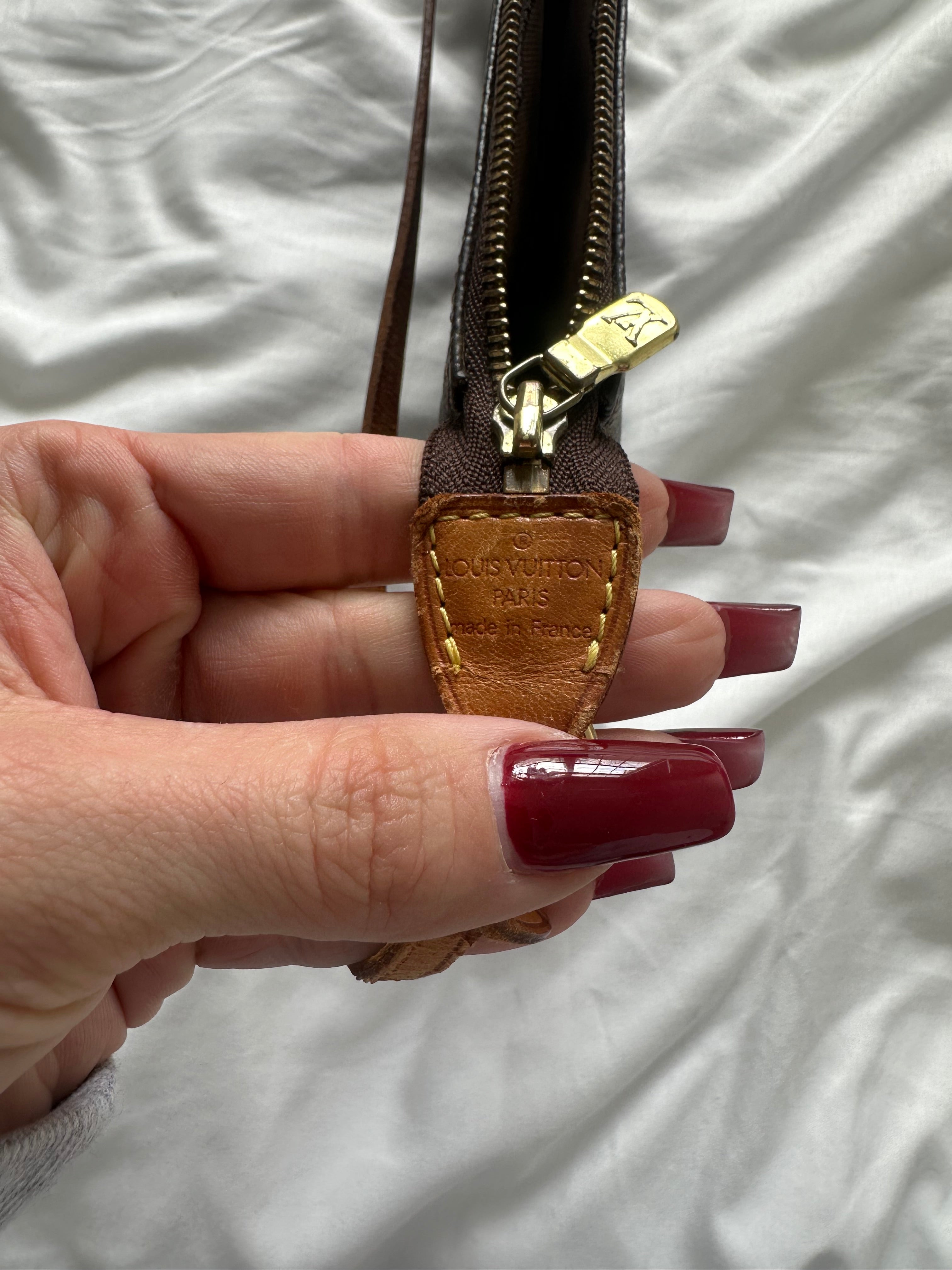 Louis Vuitton Pochette